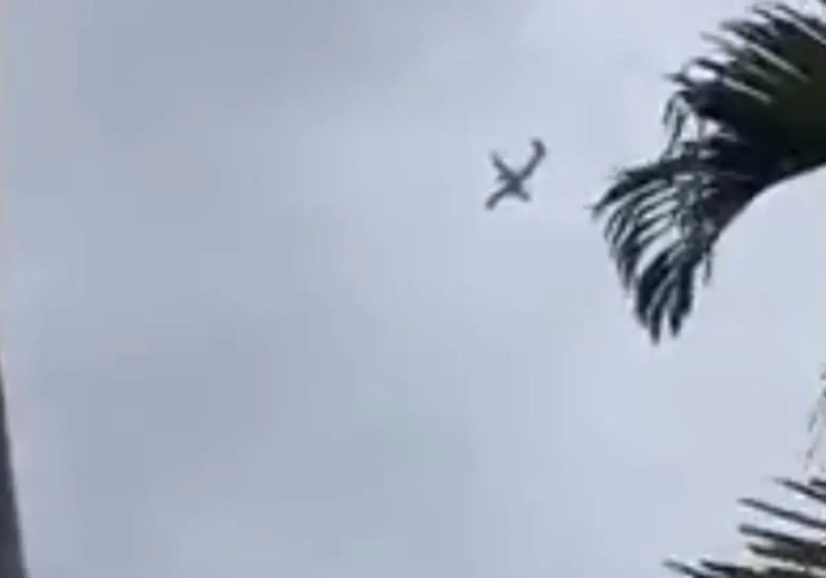 Caída de un avión en San Pablo. Foto: Captura de video.