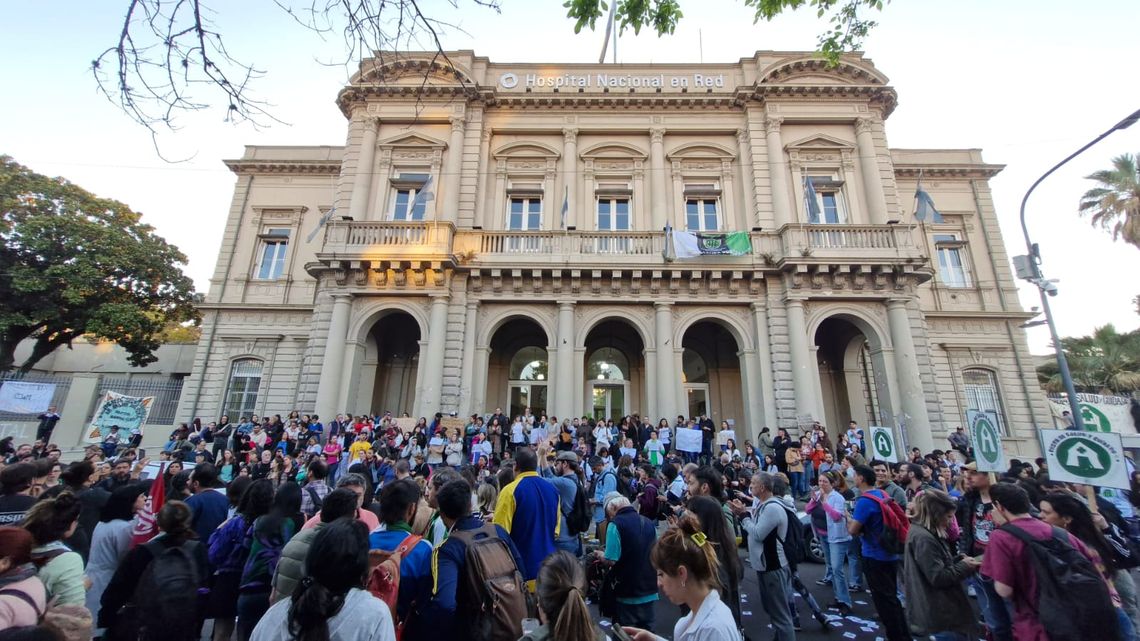 Reclamo frente al Bonaparte. 