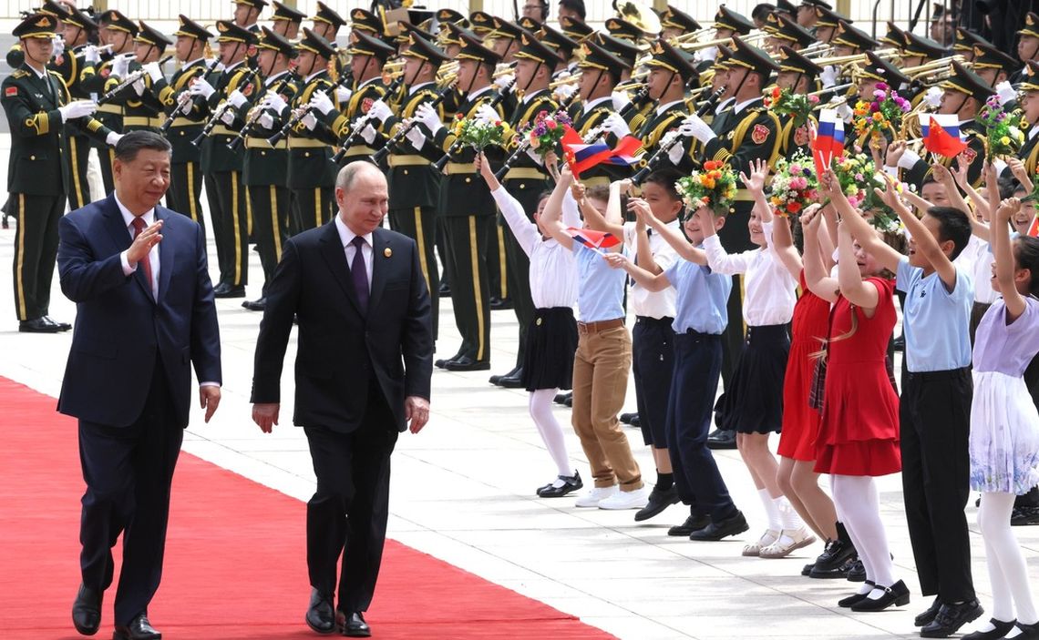 Xi Jinping recibe en Beijing a Vladimir Putin 