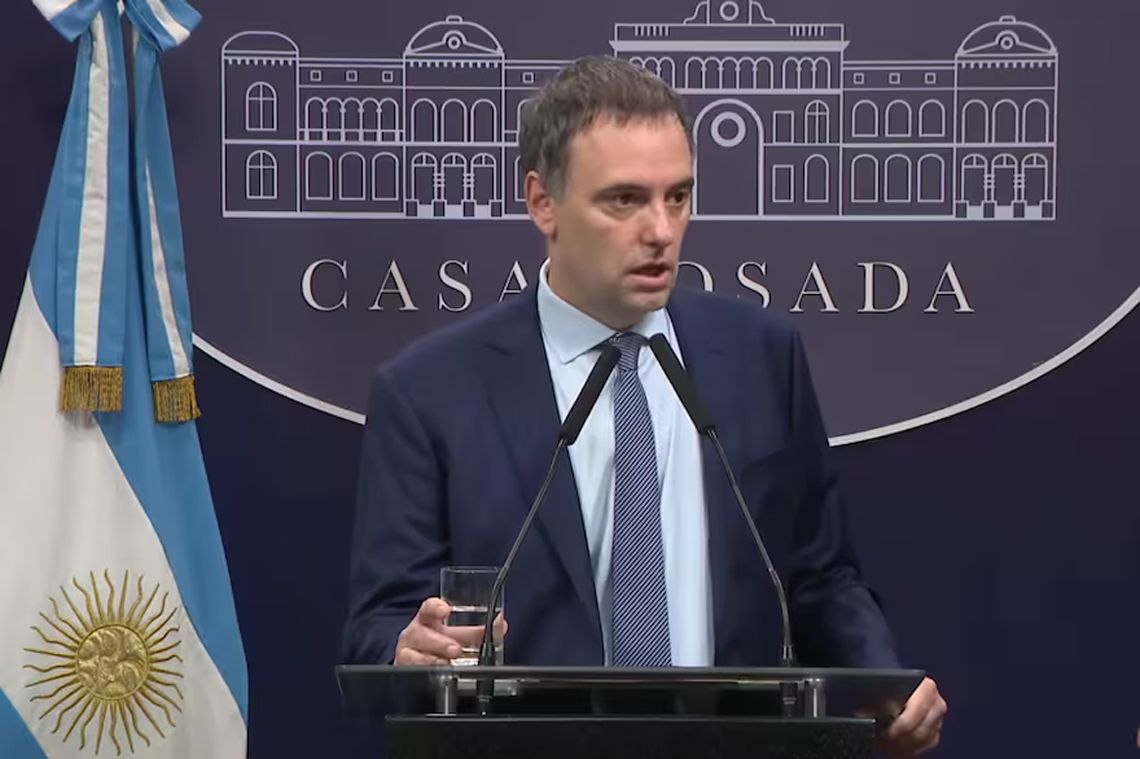 Manuel Adorni: Se hace lo que dice Javier Milei o estamos invitados a retirarnos del Gobierno