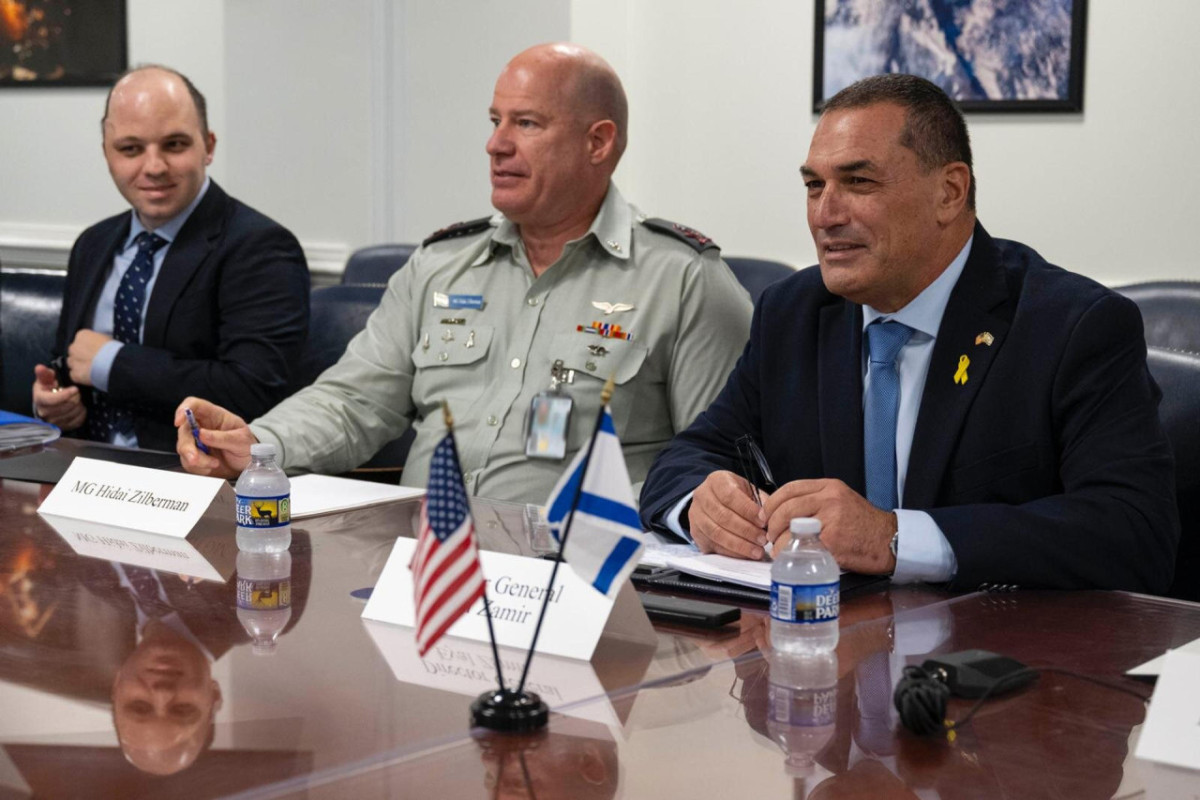 Envío de ayuda militar de Estados Unidos a Israel. Foto: EFE.