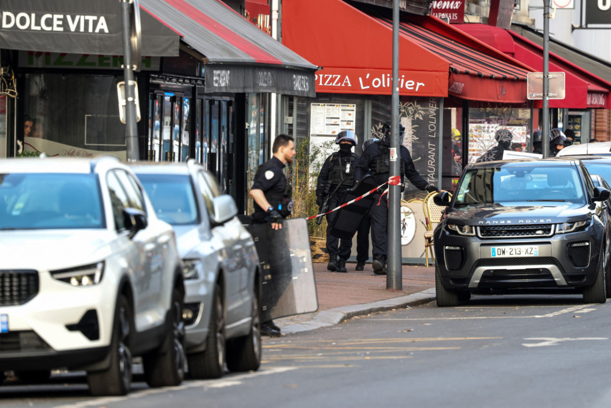 Toma de rehenes en un restaurante de las afueras de París. Foto: REUTERS.