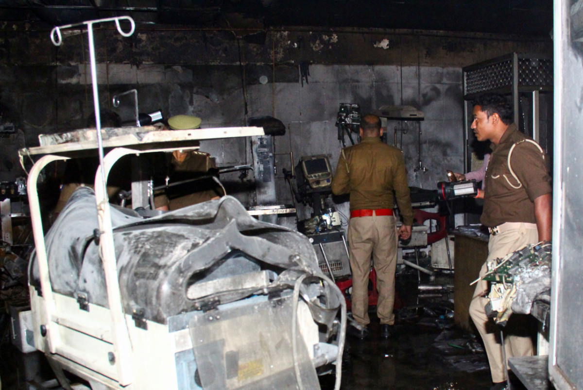 Un hospital de India se incendió y murieron diez bebés. Foto: Reuters.