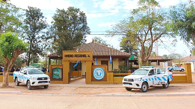 Dos hombres intentaron robar en una carnicería y terminaron detenidos -  Diario Exprés