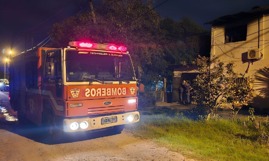 Una mujer fue atacada por un hombre que le produjo un corte en el cuello -  Diario La Mañana