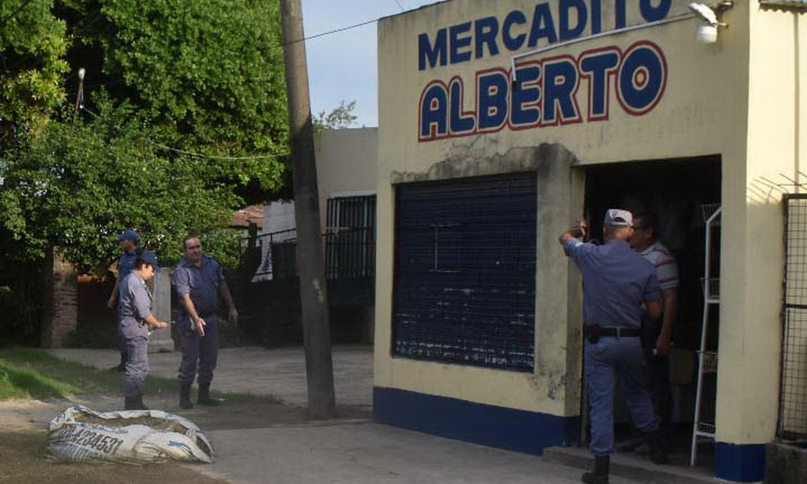 Dos hombres discutieron y uno de ellos terminó con dos disparos de arma de  fuego - Diario La Mañana