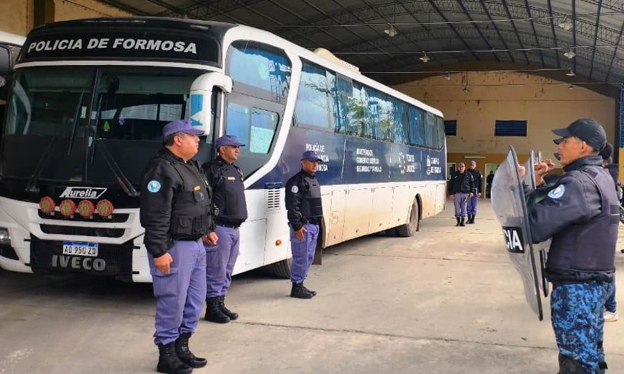 Investigan el robo de dinero del camión de una distribuidora - Diario La  Mañana