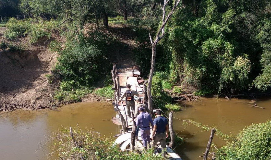 La Policía encontró sanos y salvos a dos cazadores que se perdieron en el  monte - Diario La Mañana