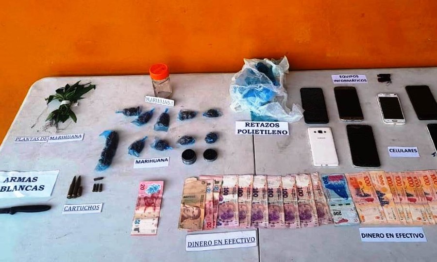 Detuvieron a dos hombres por venta de droga en Belgrano - Diario La Mañana