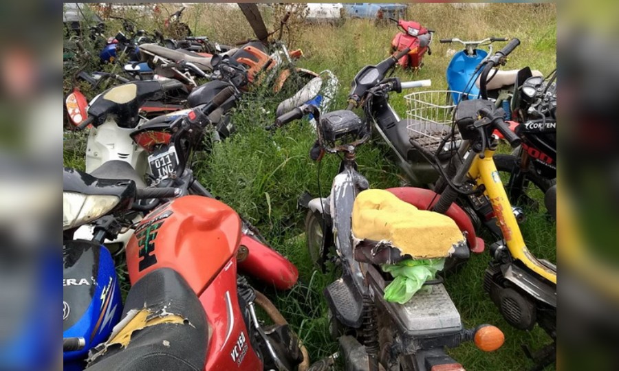 Los depósitos de la Policía acumulan más de dos mil motos secuestradas por  causas judiciales o contravencionales - Diario La Mañana