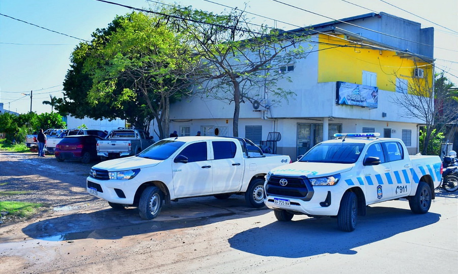 Robaron en una “casa de cambio” clandestina a mano armada en el barrio Itatí;  investigan el caso - Diario La Mañana