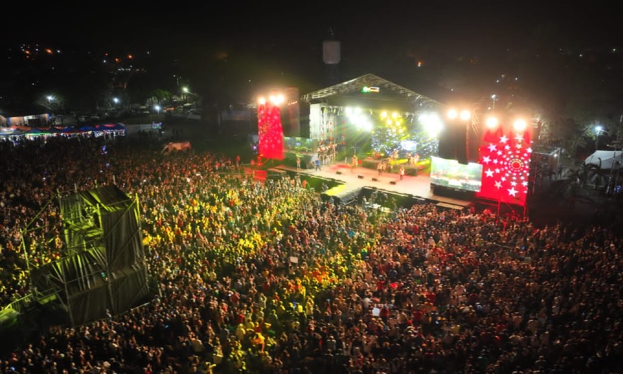 Más de 500 efectivos de la Policía participarán del operativo de seguridad  en la Fiesta Nacional del Pomelo - Diario La Mañana