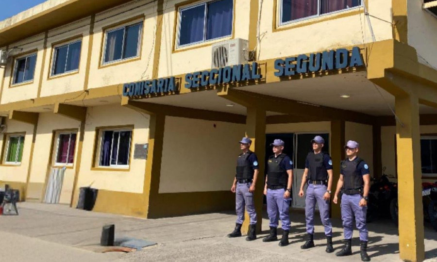 Cuatro jóvenes fueron demorados por el robo de un teléfono celular - Diario  La Mañana