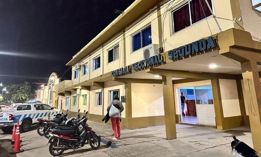 En un procedimiento de la Policía, un hombre murió en plena calle tras  sufrir un infarto “por sobredosis” - Diario La Mañana